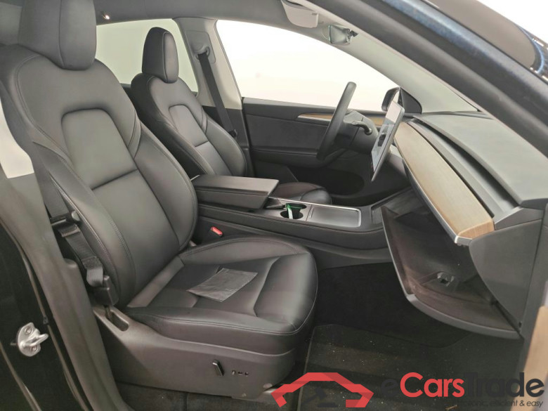 Tesla Model Y Long Range Dual Motor AWD 5d + 20 inch #3