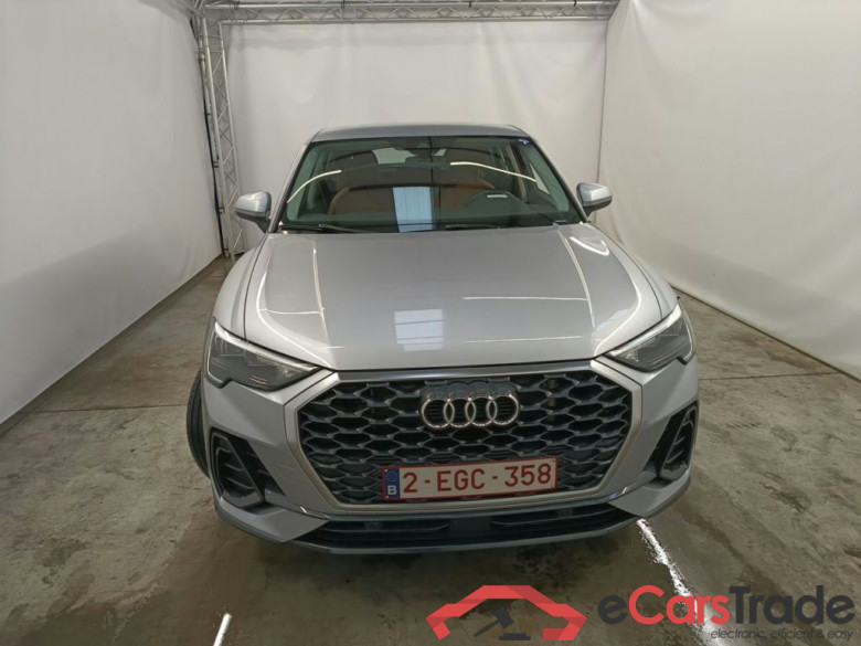 Audi Q3 Sportback 45 TFSI e S tronic 5d #5