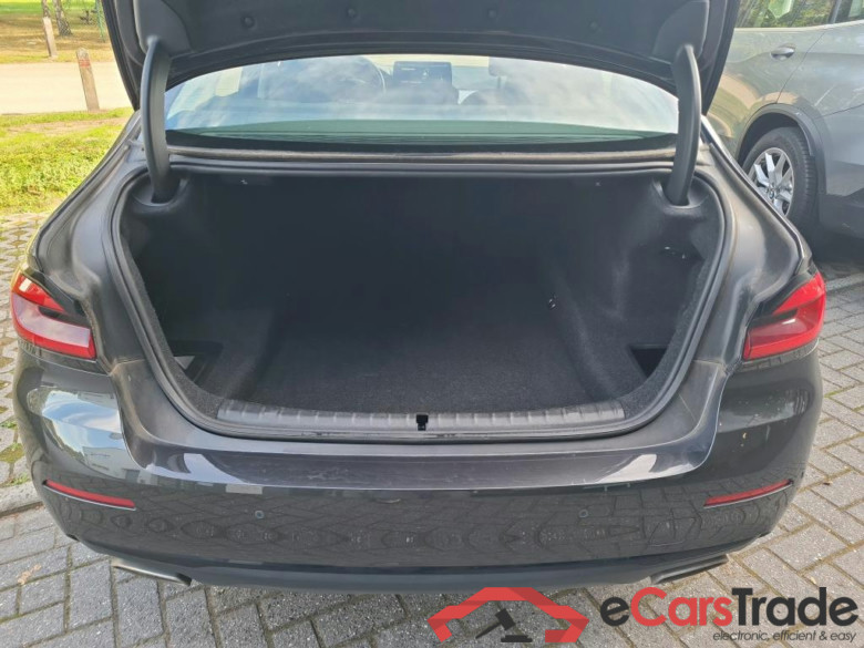 BMW 5 SERIES BERLINE 2.0 520D 140KW AUTO #6