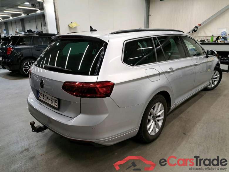 VOLKSWAGEN - VW  PASSAT VARIANT TDI 122PK DSG Style Business With Vienna Leather & Electric Foldable Trailer Hook #2