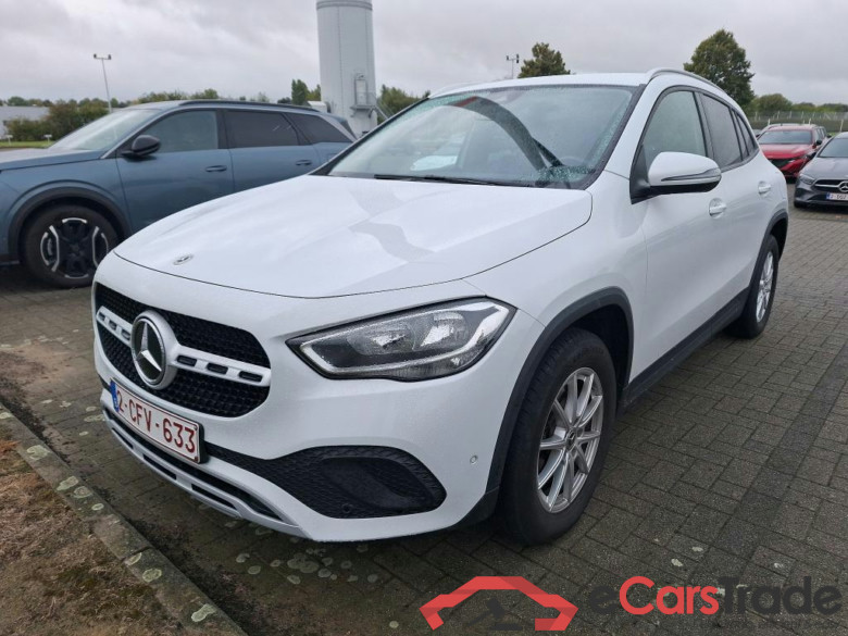 MERCEDES-BENZ GLA - Klasse 2.0 GLA 180 D DCT BUSINESS SOLUTION ESS #1