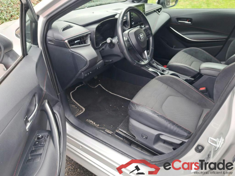 TOYOTA COROLLA TOURING SPORTS - 2019 2.0 Hybrid Premium Plus e-CVT #5
