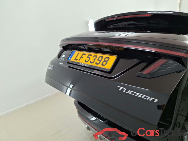 HYUNDAI TUCSON 1.6 CRDI FEEL DCT #5