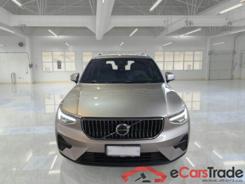 VOLVO XC40 / 2021 / 5P / SUV T5 RECHARGE PLUG-IN AUTO CORE #6