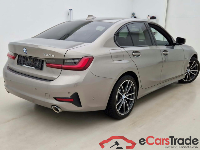 BMW 3-SERIE BERLINE 2.0 330E AUT #2