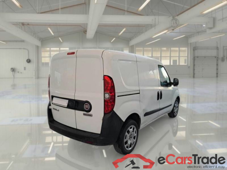 FIAT DOBLÒ CARGO / 2014 / 4P / VETT. FURGONATA CH1 LOUNGE 1.6 MJET 120CV E6D-F SeS #2
