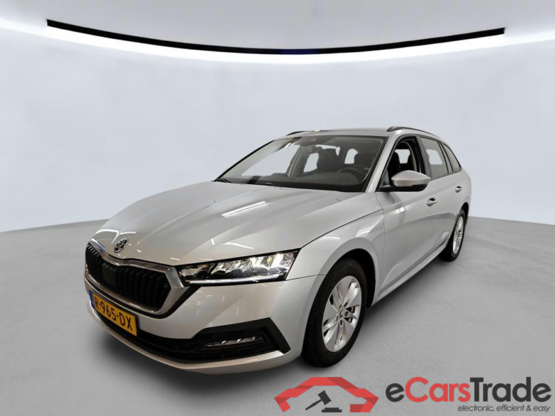SKODA Octavia Combi 81 kW #1