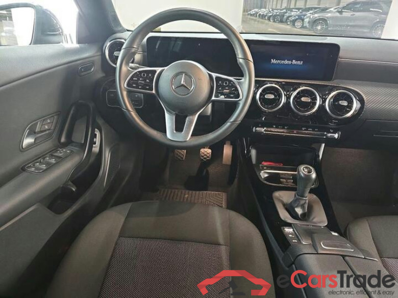 Mercedes CLA Shooting Brake CLA Shooting Brake CLA 180 Business Solution 100kW/136pk  5D/P Man-6 #5