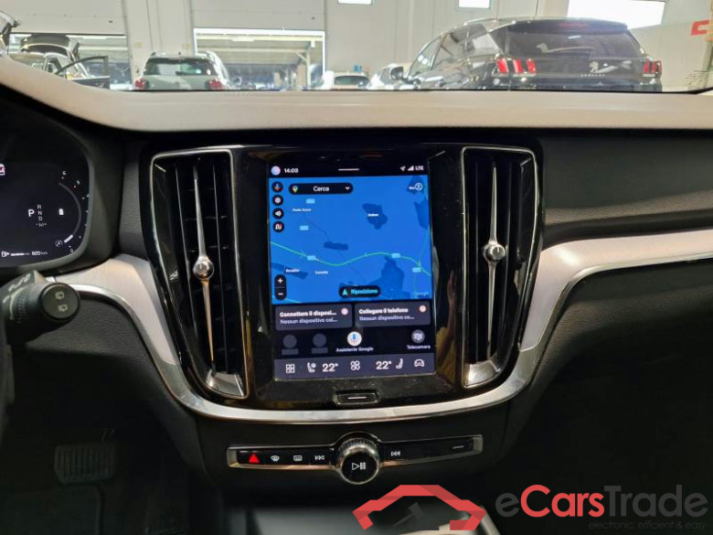 VOLVO V60 / 2019 / 5P / STATION WAGON B4 D AUTOM.CORE #5