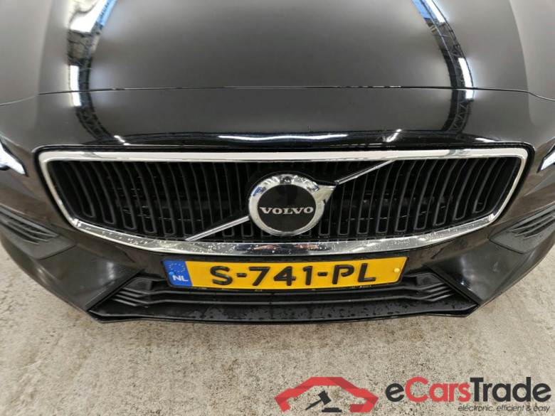 Volvo V60 B3 Automaat Essential 5d #5