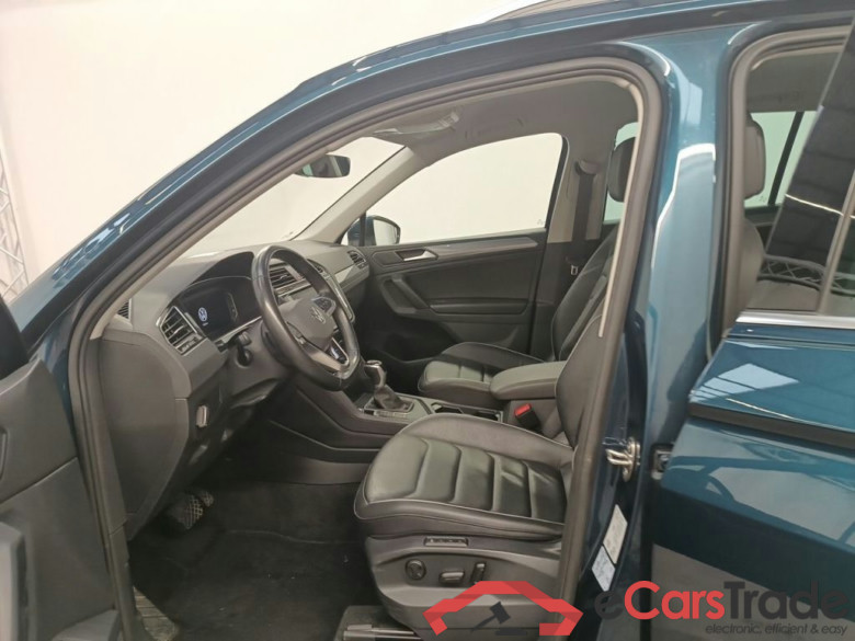 Volkswagen Tiguan 2.0 TDI 110kW DSG Life Business 5d #3