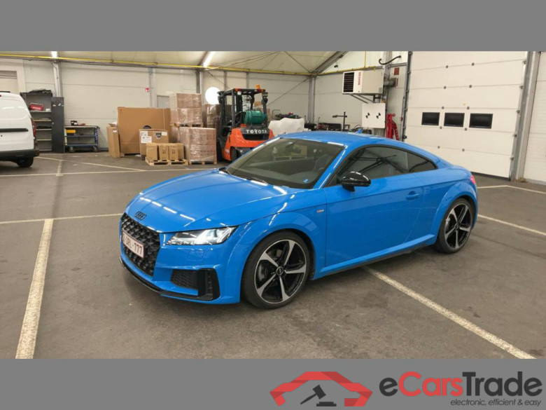 AUDI TT Coupé 40 TFSI Attraction S tronic (EU6AP)