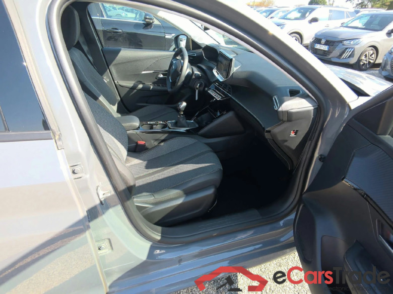 Peugeot 208 Allure 100 S&S BVM6 #3