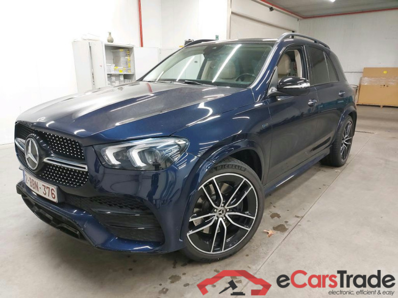 MERCEDES - MER GLE 350 de 4MATIC 320PK DCT Sport Edition & Pack Premium Plus With Ventilated Mem Seats & Multibeam LED & Air Matic & Night & Burmester & Pano Roof & 360 Camera & 22 Inch * HYBRID *