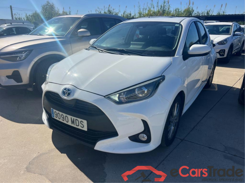TOYOTA Yaris / 2020 / 5P / berlina con portón 1.5 120H Active Tech