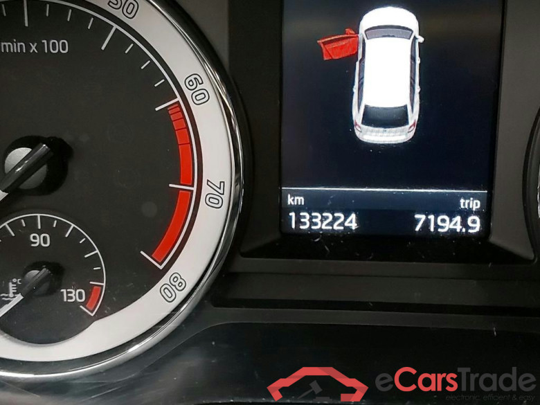SKODA - SKO OCTAVIA COMBI TSI ACT 150PK Ambition Pack Comfort With Heated Seats & Look & Safety & Lane Assist & PDC Front & Rear  * PETROL * #5