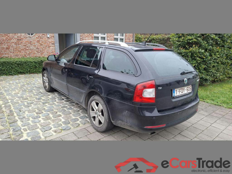 SKODA Octavia Combi Dsl SW 1.6 CR TDi Ambiente DPF #4