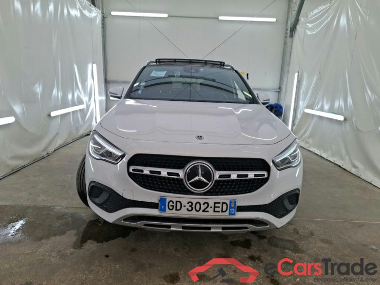 MERCEDES-BENZ GLA / 2020 / 5P / SUV 1.3 GLA 250 e BUSINESS LINE DCT