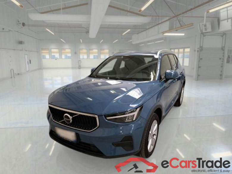 VOLVO XC40 / 2021 / 5P / SUV B3 AUTOMATICO CORE #1