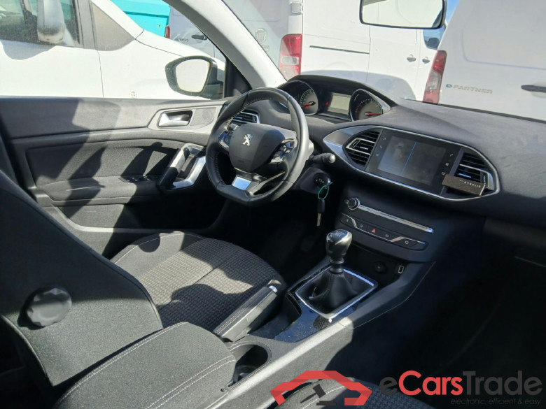 PEUGEOT 308 / 2017 / 5P / familiar SW Business Line BlueHDi 75KW (100CV) #3