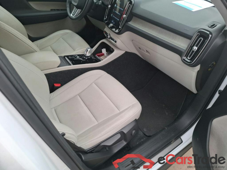 VOLVO XC40 5p SUV D3 AdBlue 150 Geartro 8 Inscription #6