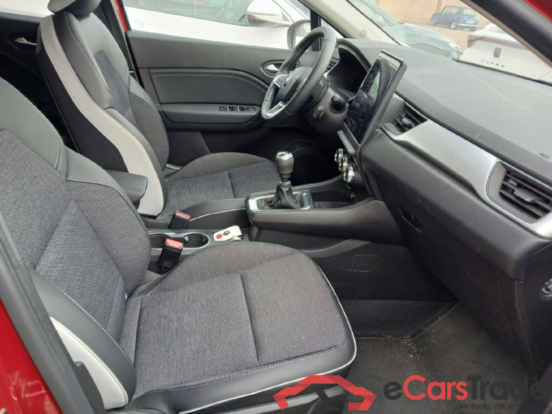 RENAULT Captur / 2020 / 5P / todoterreno techno Fast Track TCe 103 kW (140CV) GPF(SP) #6